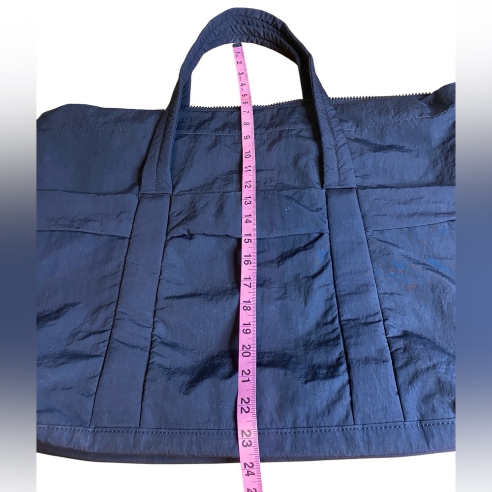 Lululemon Black Nylon Weekender Laptop Gym Tote Multi Pocket Bag - Picture 5 of 12